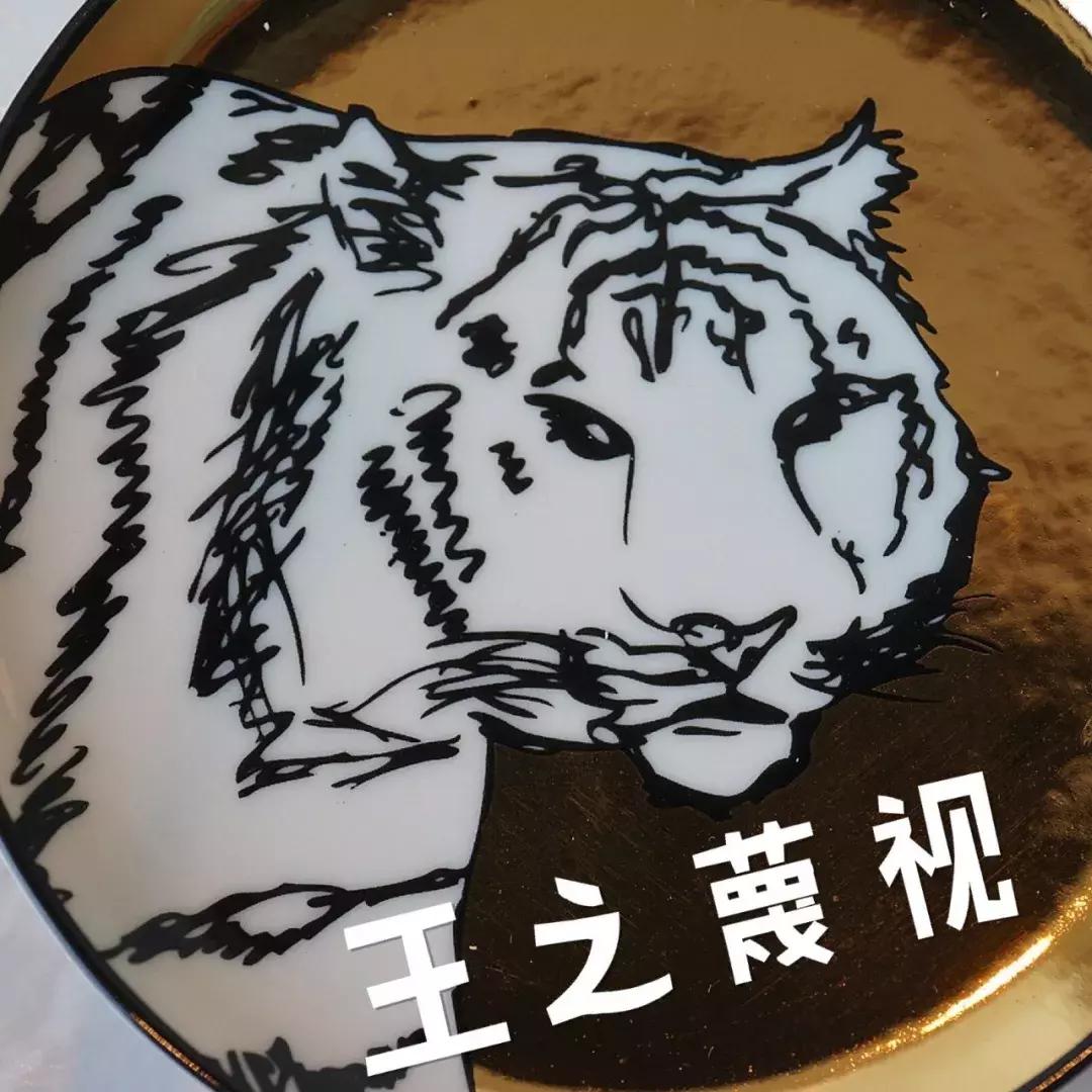 喝水一定要选择一个好杯子,选杯子颜色重要还是图案重要