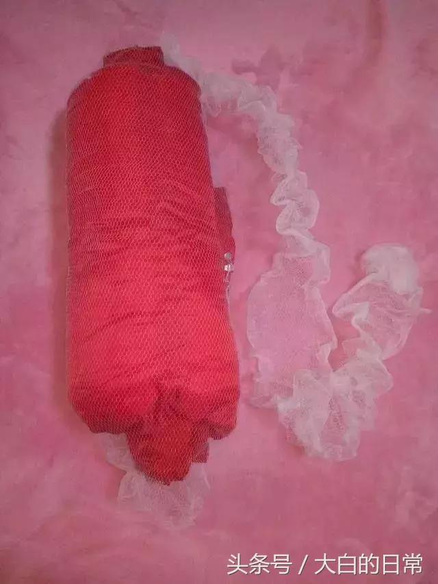 羽绒服怎样叠收纳起来最方便,羽绒服不太脏收纳时还需要清洗吗