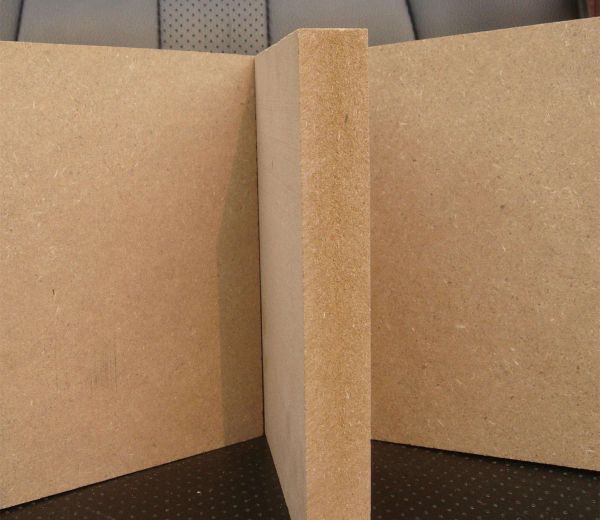 爱格板材是颗粒板吗,露水河康养板和爱格板的区别