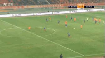 鲁能塔尔德利半场越位球,中超鲁能塔尔德利越位