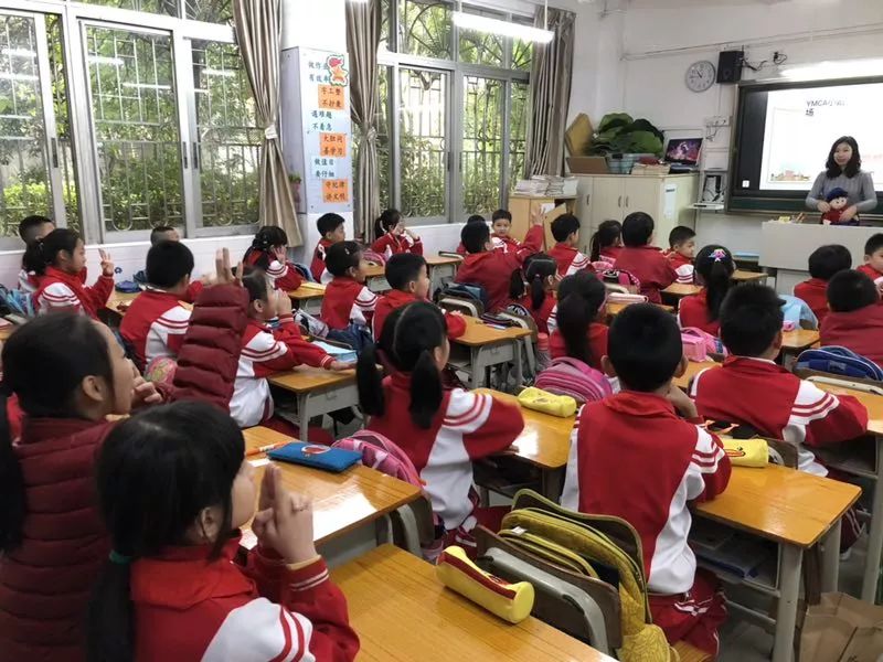 海珠|身体“小秘密”不让别人碰摸！大江苑小学防“性侵”课堂