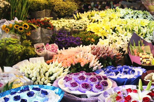 没有经验想开花店要怎么进货呀,常州花店材料进货渠道批发市场