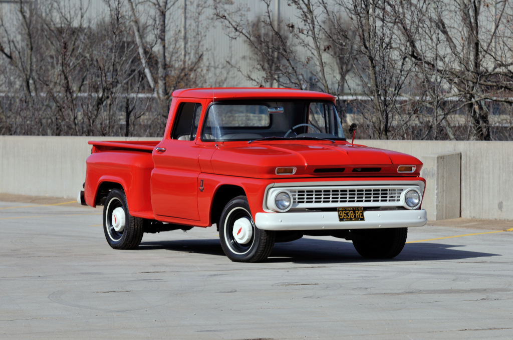 暮光之城贝拉叫什么,暮光之城贝拉开的什么车