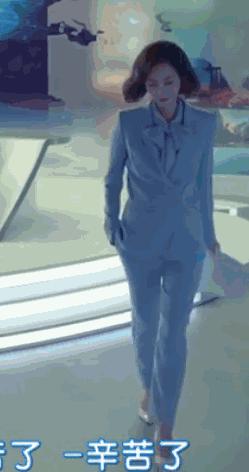 曾陷入小三、被*养包**传闻的女神公开承认整形，依然吊打少女幂和糖