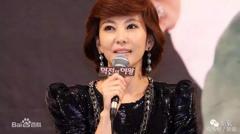 曾陷入小三、被*养包**传闻的女神公开承认整形，依然吊打少女幂和糖