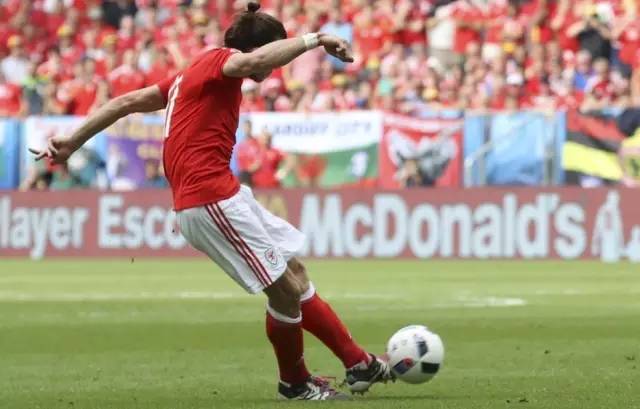 贝尔世界杯首球威尔士逼平美国,贝尔带领威尔士进军欧洲杯