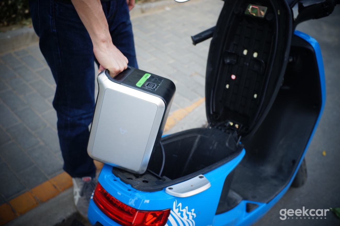 骑过200公里小牛M1后，我来告诉你它是一辆怎样的车