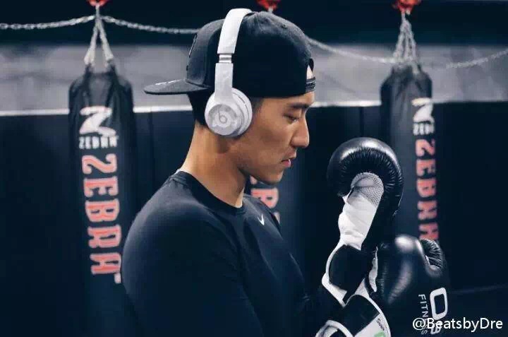 魔声魔音和beats哪个好,魔音耳机beats故事