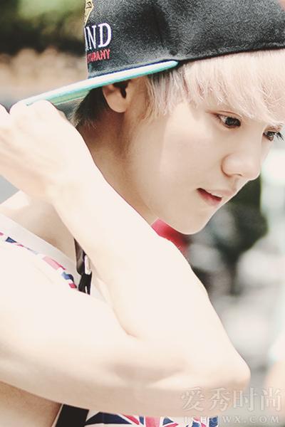 鹿晗生日粉丝投屏,鹿晗生日霸屏模式