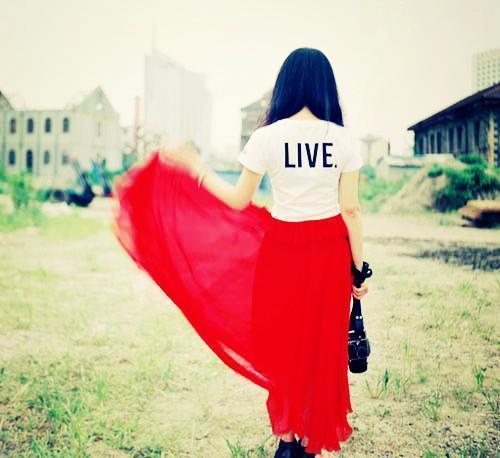 小姨子每天穿不同衣服,小姨子总住在自己家好吗