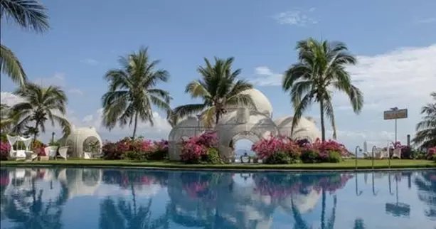 三亚远山大海蓝天白云,爱在三亚拉丁舞