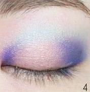 二次元的精灵系妆容 (二次元可爱穿越感妆容)