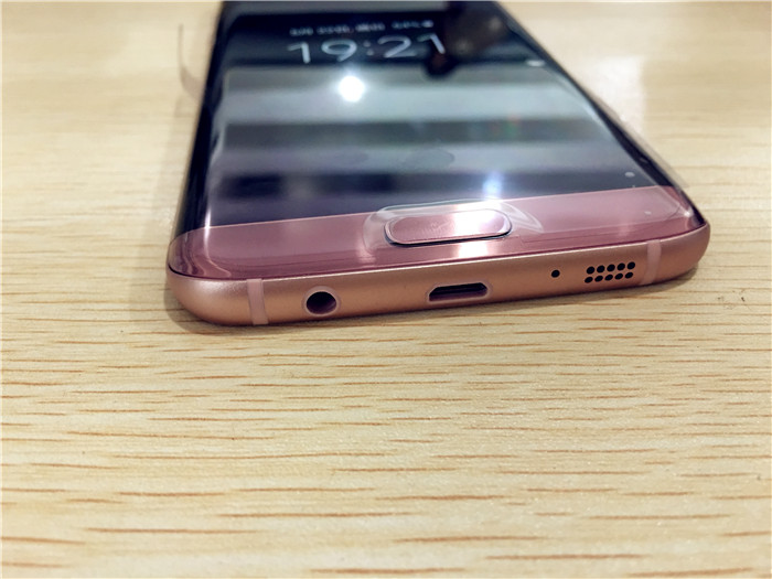 三星s7edge银色颜值怎么样 (三星s7 edge)