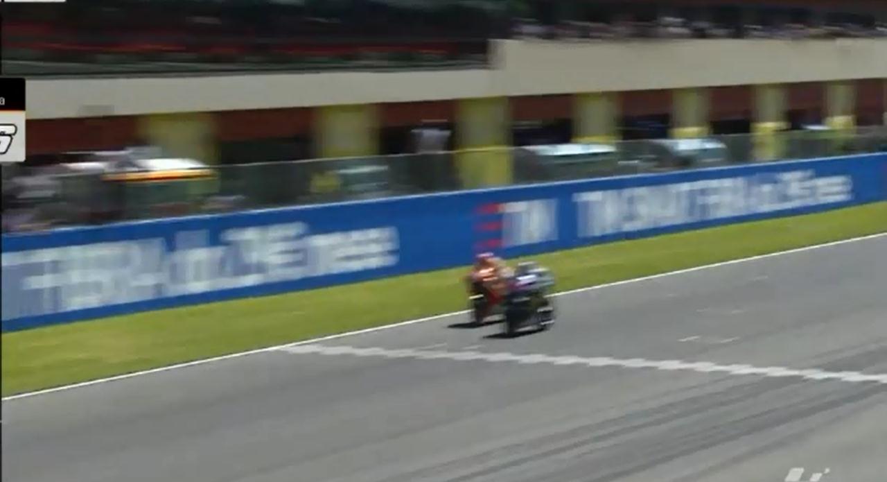 motogp罗西拒绝和马奎斯握手,motogp罗西撞人