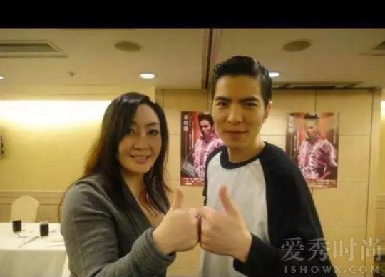 鹿晗生日粉丝投屏,鹿晗生日霸屏模式