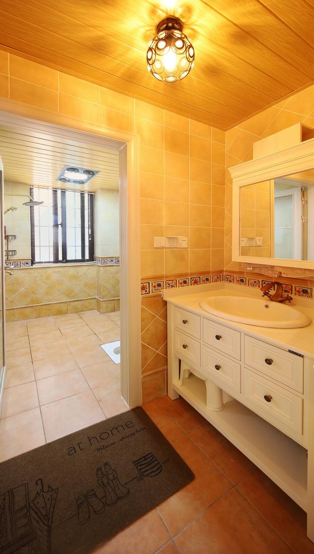 卫生间装蹲便器又嫌臭怎么补救,家里卫生间蹲便器反臭味