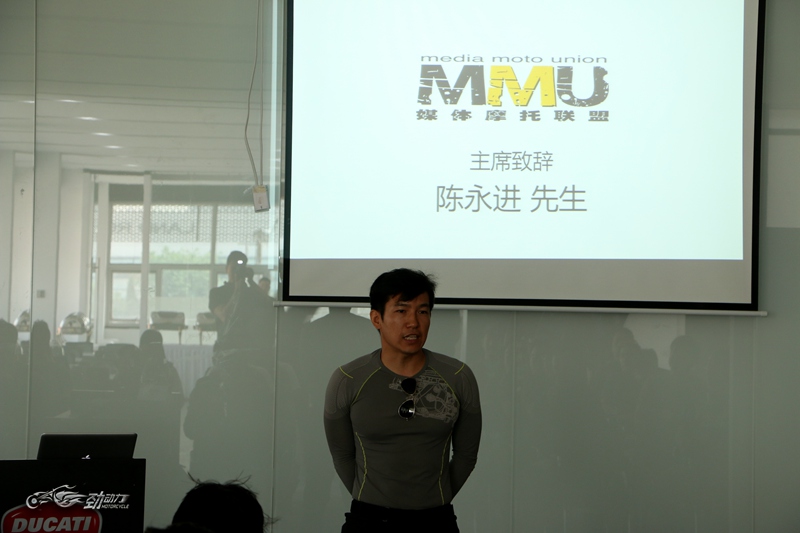 摩托赛事杜卡迪,杜卡迪摩托车锦标赛视频