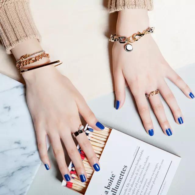 戴什么饰品好看又洋气,怎样戴饰品才显得有气质