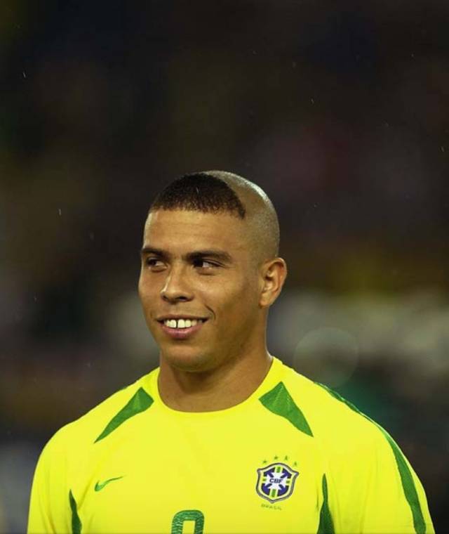 怎么样穿跑步服好看,跑步训练穿衣搭配