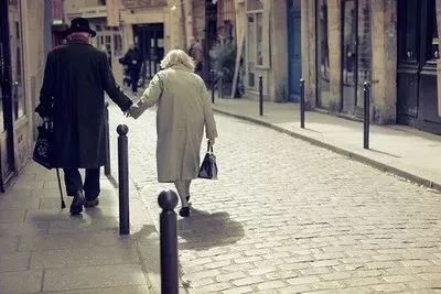 老年性阴道炎瘙痒该用什么药,老年性阴道炎阴道用药需多长时间