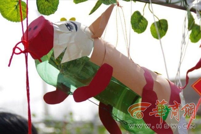 亲子灯笼手工制作中秋彩灯,手工制作小灯笼里放的灯光