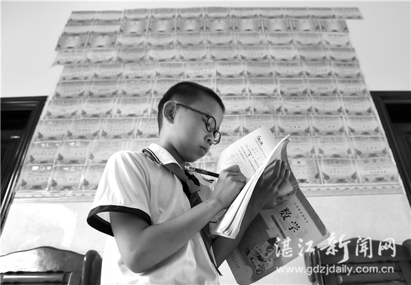 小孩的爱心故事,16岁男孩感动的故事