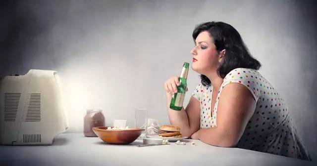 少上一节私教课跟吃亏一样,看完这篇课文你会有什么感想