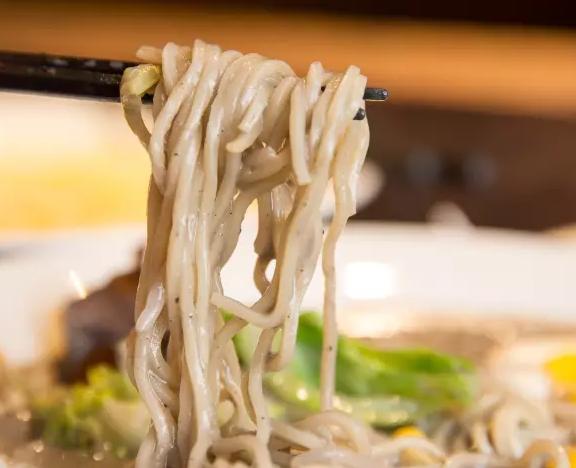 动漫控来这里吃面啦，好似身临动漫场景！味列三甲