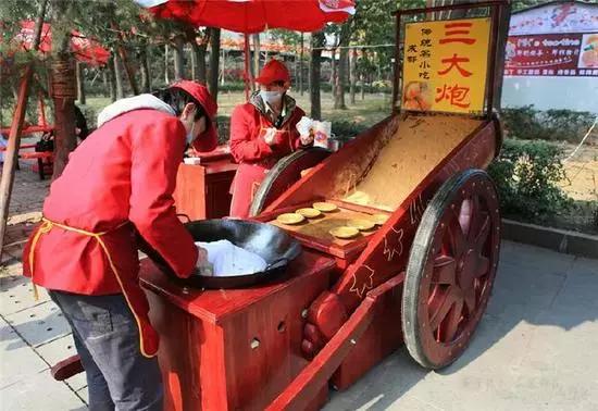 这道冷门的传统小吃馋人直流口水,各类让人垂涎的小吃舌尖上的中国