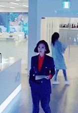 曾陷入小三、被*养包**传闻的女神公开承认整形，依然吊打少女幂和糖