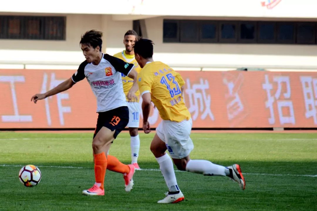 开门红武汉,2018申鑫对卓尔比赛集锦