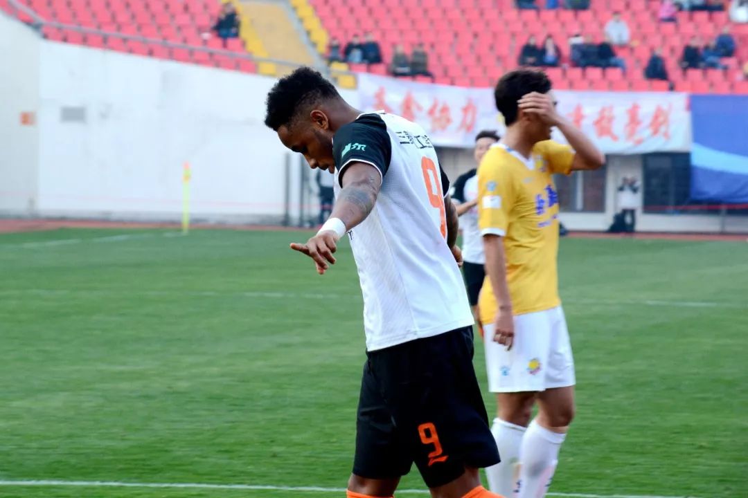 开门红武汉,2018申鑫对卓尔比赛集锦