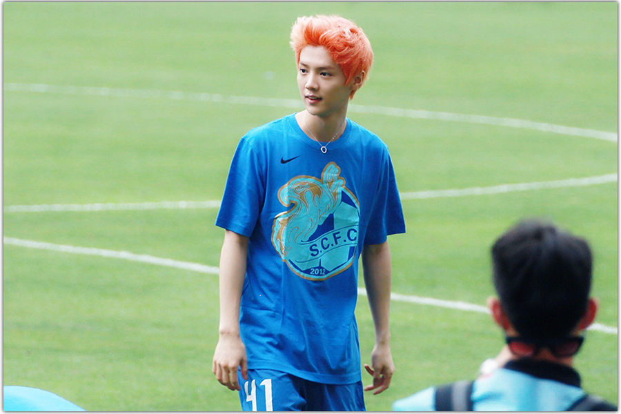 纳尼怎么不踢国家队了,鹿晗踢足球厉害吗