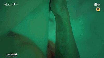 曾陷入小三、被*养包**传闻的女神公开承认整形，依然吊打少女幂和糖