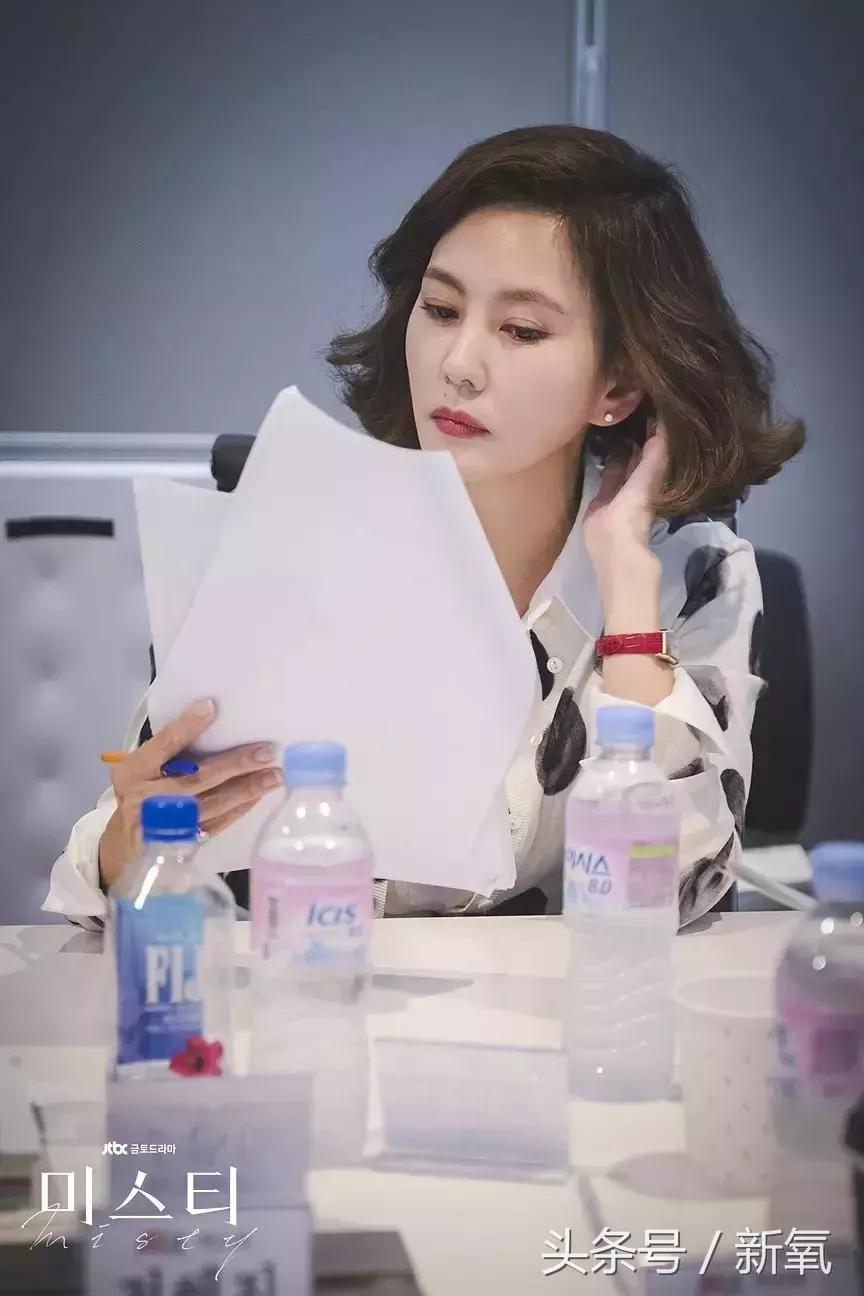 曾陷入小三、被*养包**传闻的女神公开承认整形，依然吊打少女幂和糖