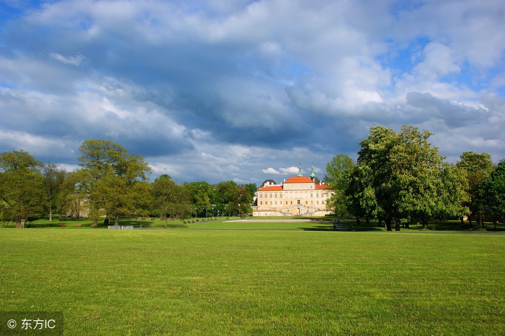 城里人往乡里跑,现在城里人都往农村跑啥意思