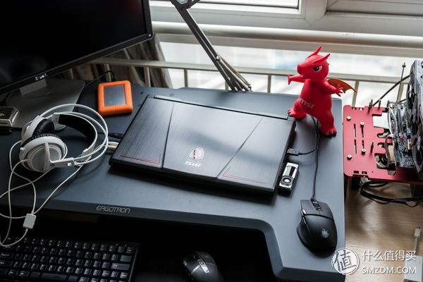 显卡疯涨？要不就买一台自带GTX1070的笔记本：MSI微星GE63VR