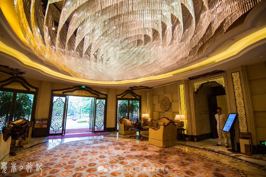 红莲湖畔淄博,红莲湖畔