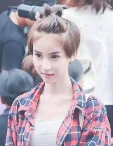 泰国最美变性人Poy来济后福利贴~知道中国十大变性美人是谁吗？世界十大又是谁吗？看后绝对包君满意~