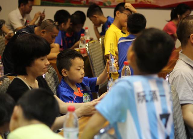 东莞少年三人足球比赛,2024东莞市青少年足球锦标赛