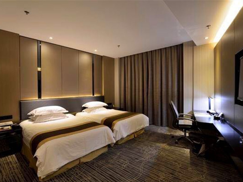 推荐一下避暑的地方,这么热的天找个避暑圣地