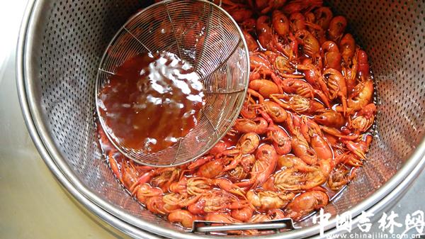 长春最大的小龙虾店,长春比较好的小龙虾店