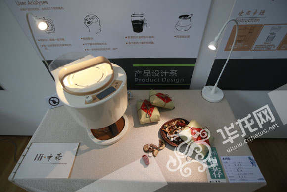 重庆一学院毕业服装秀惊艳亮相,重庆高校惊现梅花鹿