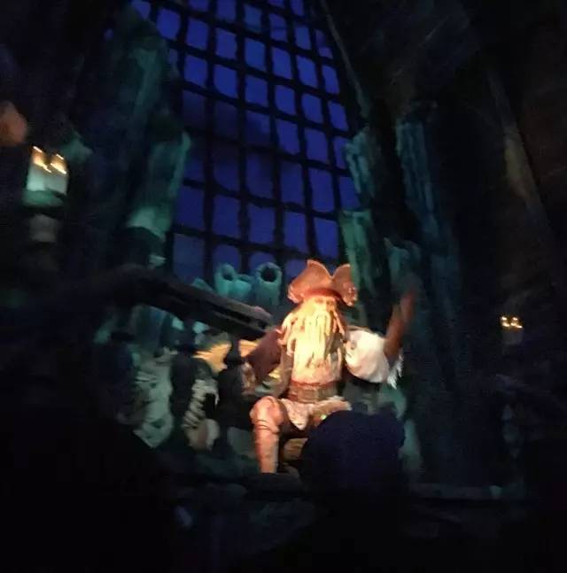 上海迪士尼乐园游玩顺序攻略,上海迪士尼乐园攻略和关注事项