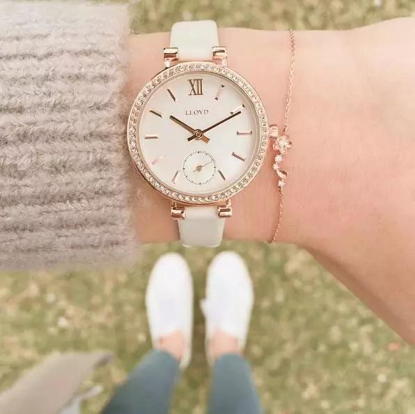 戴什么饰品好看又洋气,怎样戴饰品才显得有气质