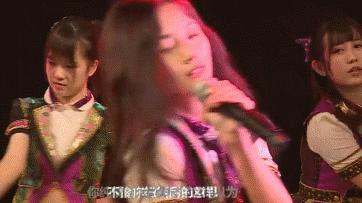 鞠婧祎上过几次微博热搜,鞠婧祎淡妆接受采访上热搜