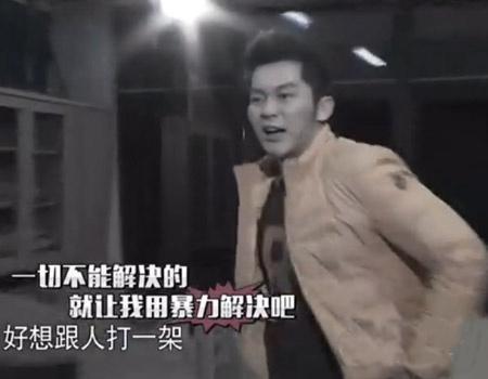 胸大也是一种困扰吗,原来胸大也是一种负担