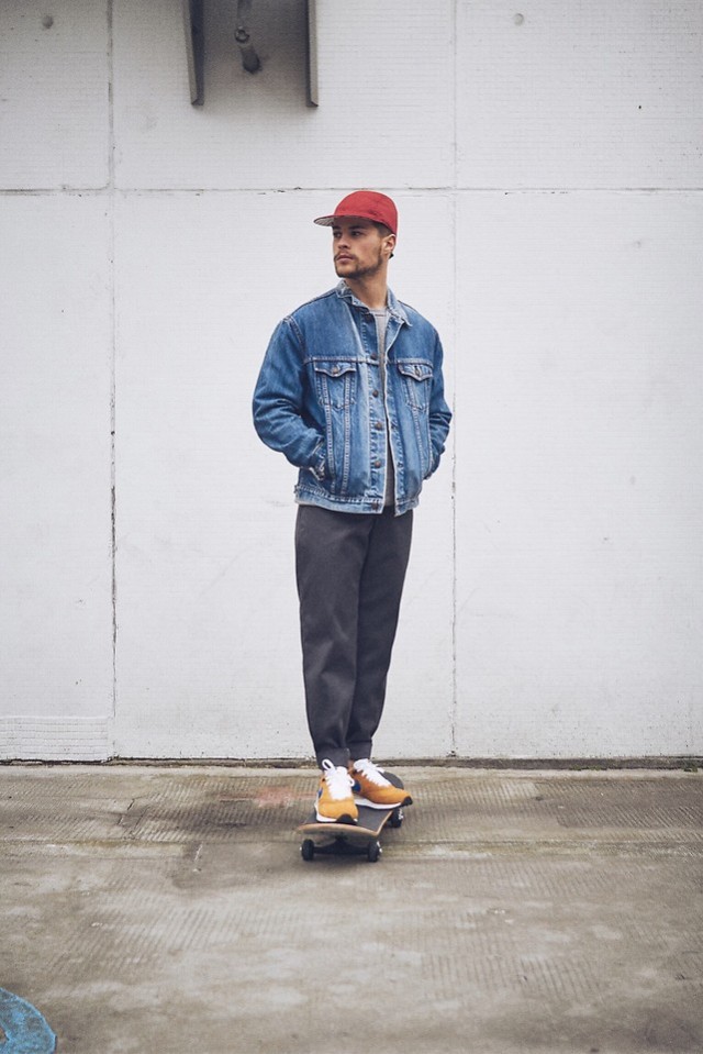 这才是正确穿裤子的方法,男生正确的穿裙子和裤袜