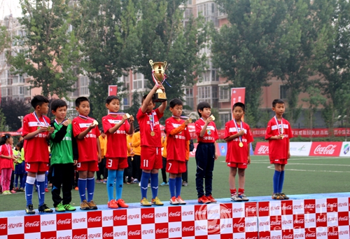 青岛市区长杯校园足球联赛,青岛三十二届市长杯校园足球名次