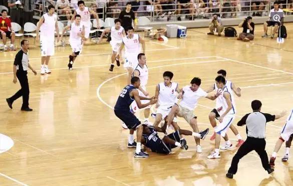 中国男篮篮球场上的打架事件,中国篮球3v3暴打美国队